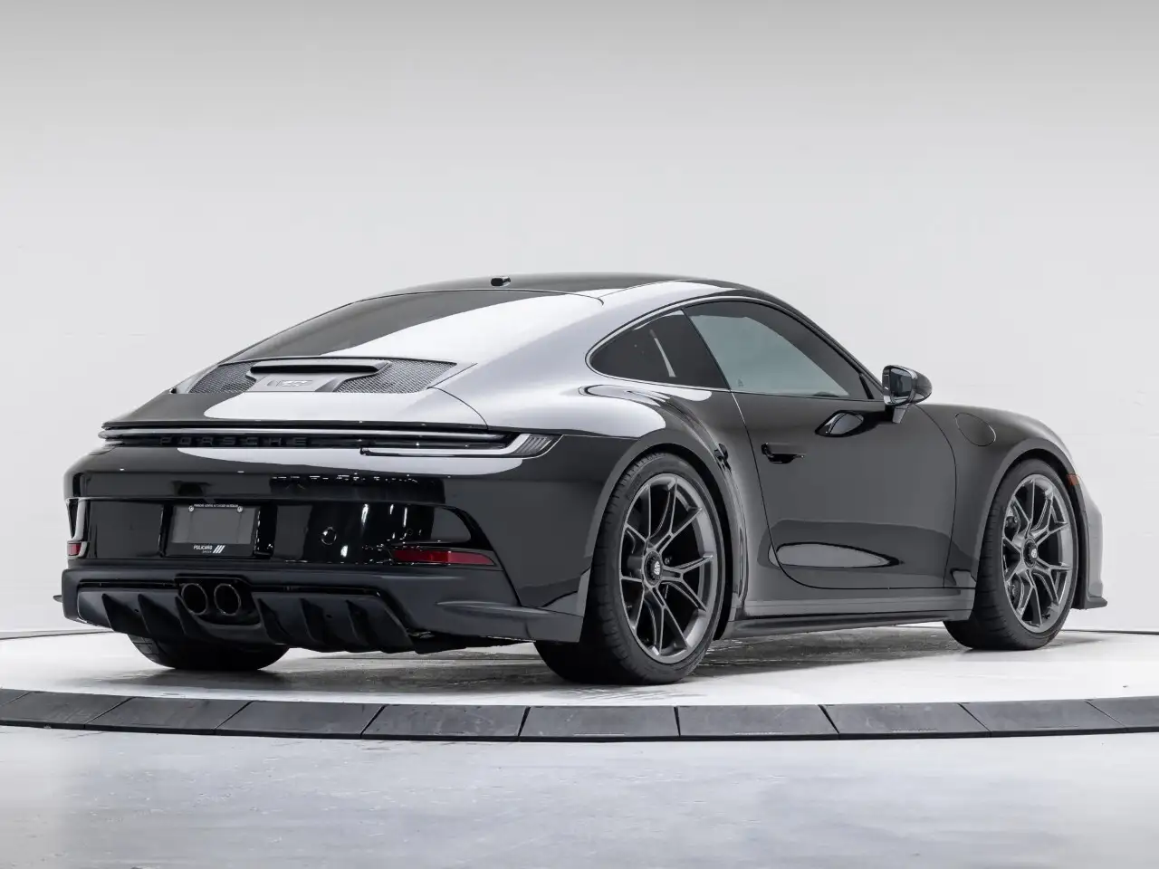 Porsche 911 - Image 15
