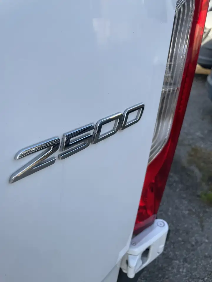 Mercedes-Benz Sprinter - Image 32