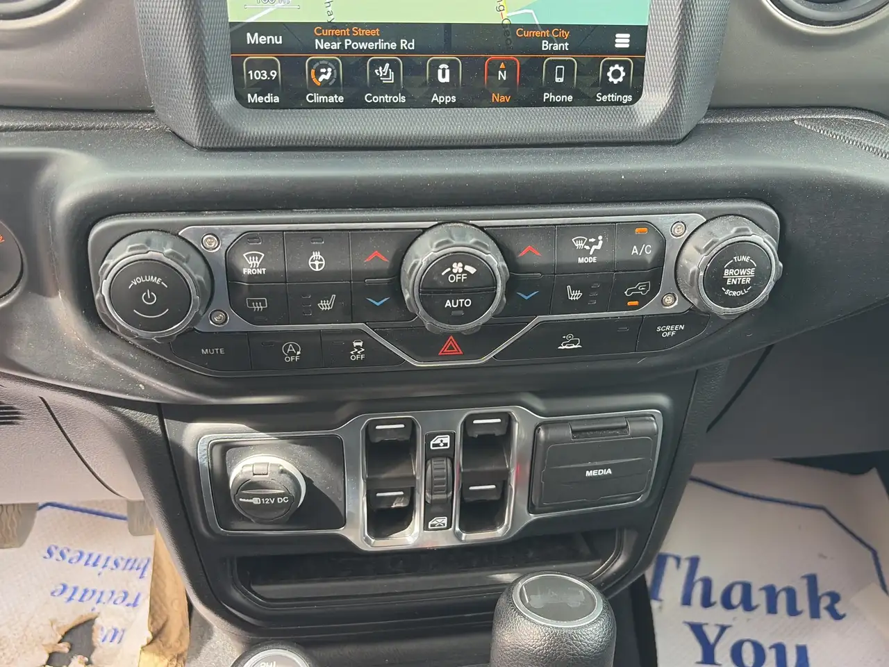 Jeep Wrangler - Image 13
