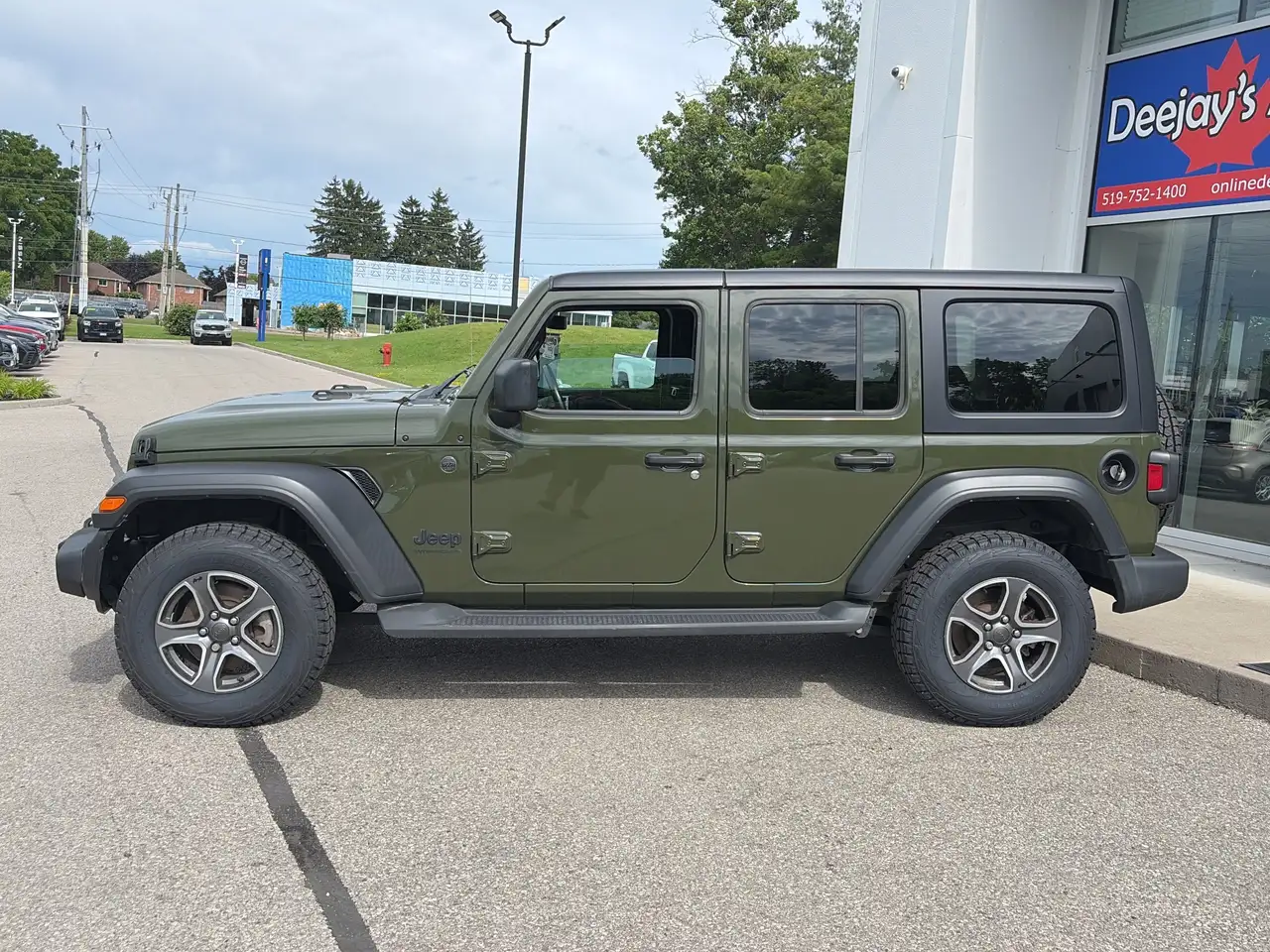 Jeep Wrangler - Image 2