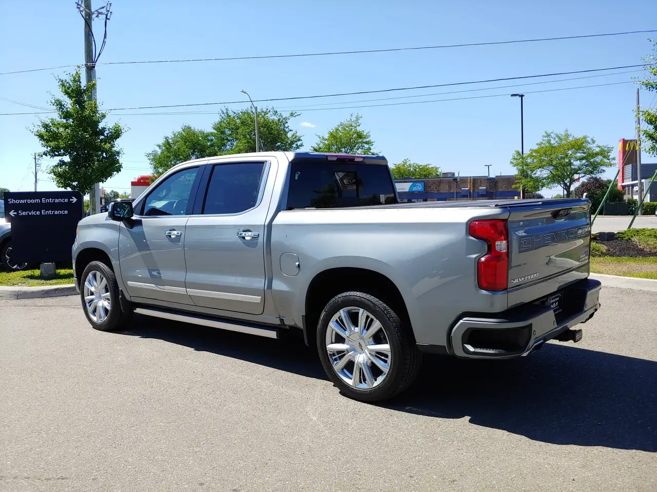 Chevrolet Silverado 1500 - Image 6