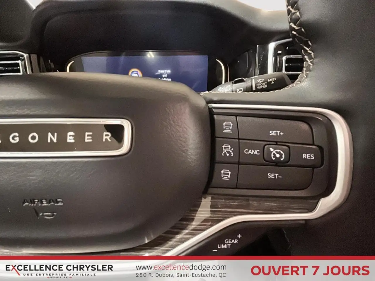 Jeep Wagoneer - Image 15