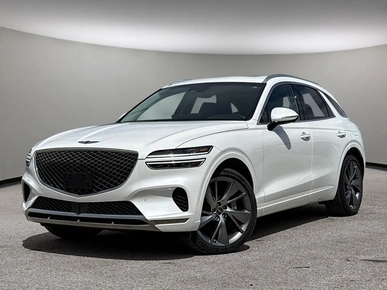 Genesis GV70 - Image 1
