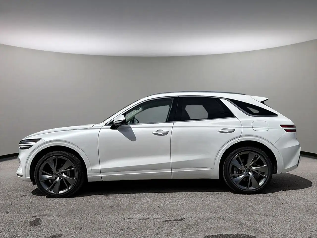 Genesis GV70 - Image 4