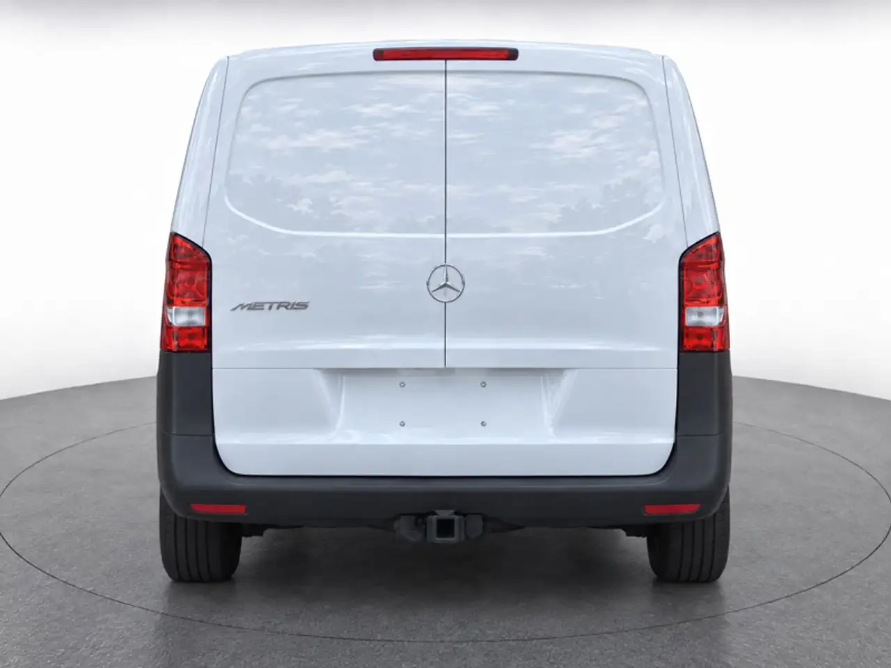 Mercedes-Benz Metris Cargo Van - Image 5