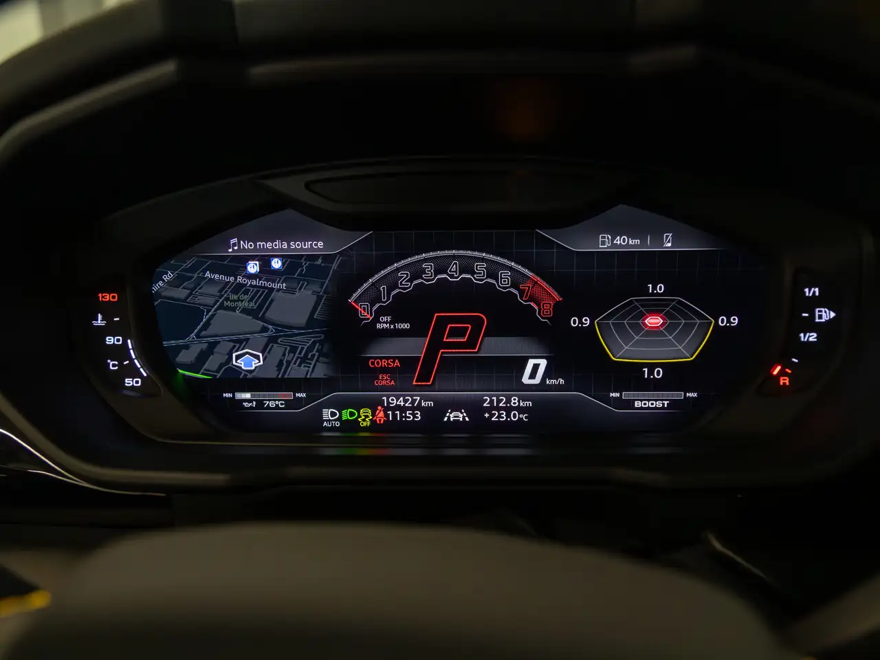 Lamborghini Urus - Image 10