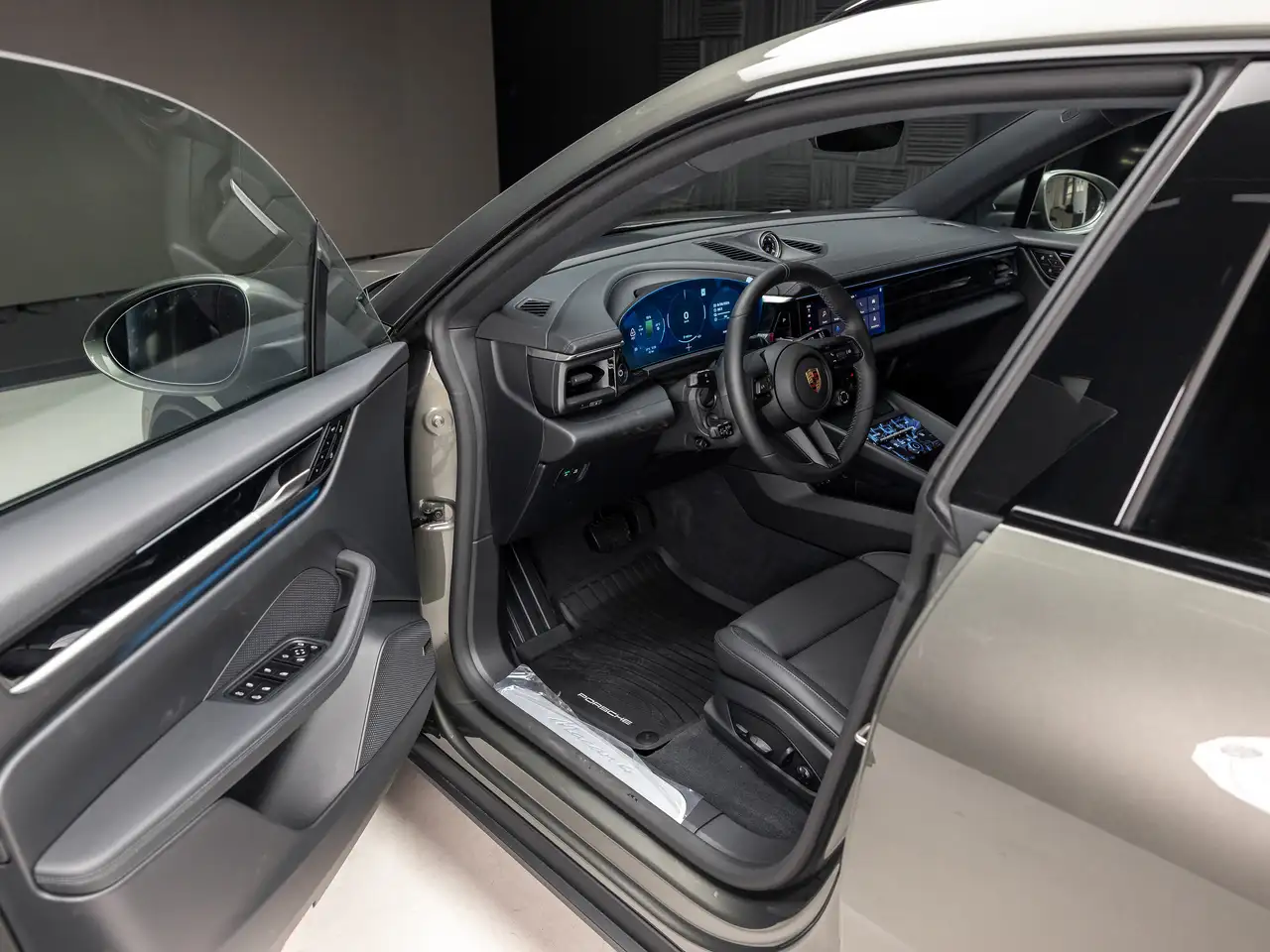 Porsche Macan - Image 9