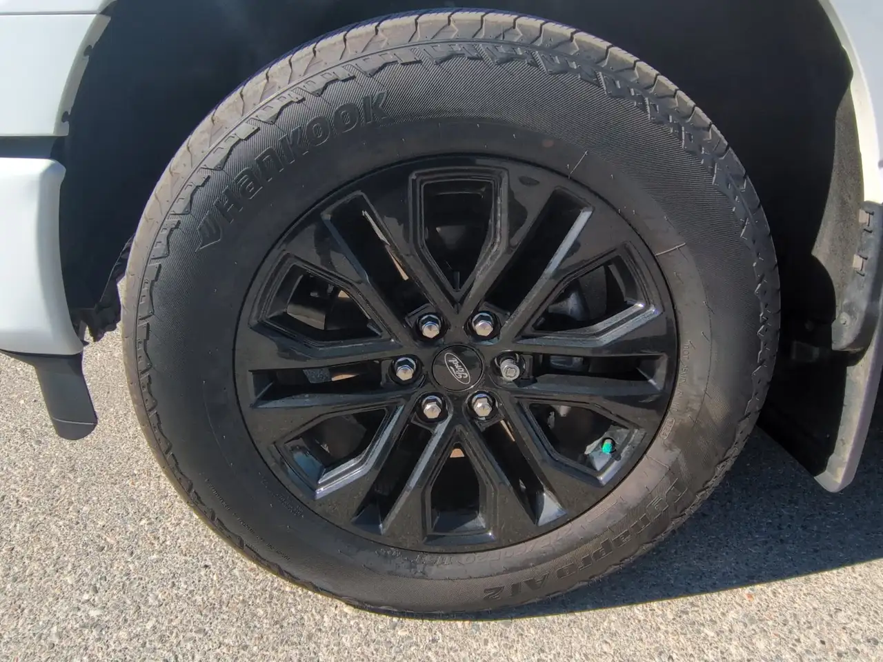 Ford F-150 - Image 10