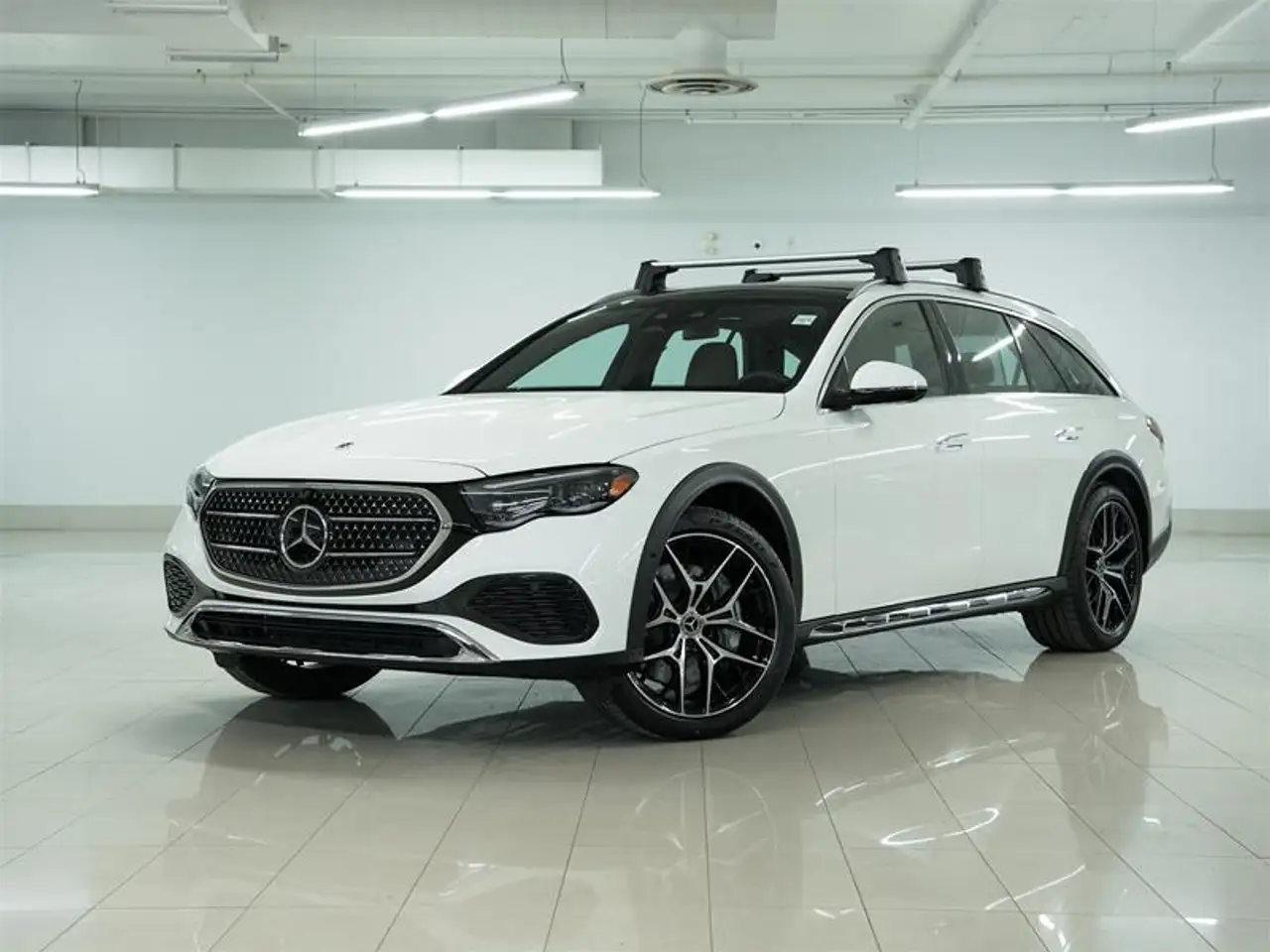 Mercedes-Benz E-Class - Image 1
