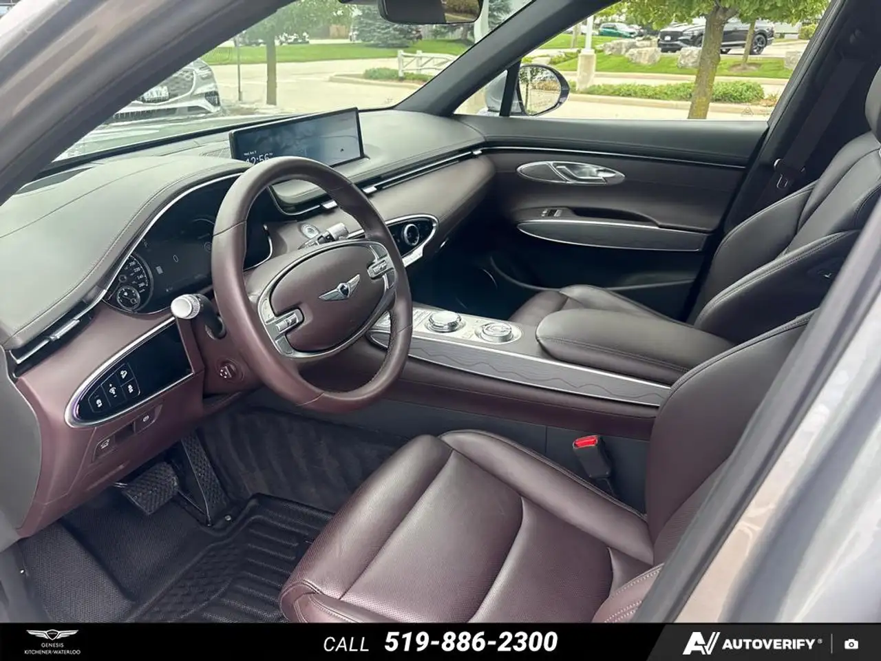 Genesis GV70 - Image 16