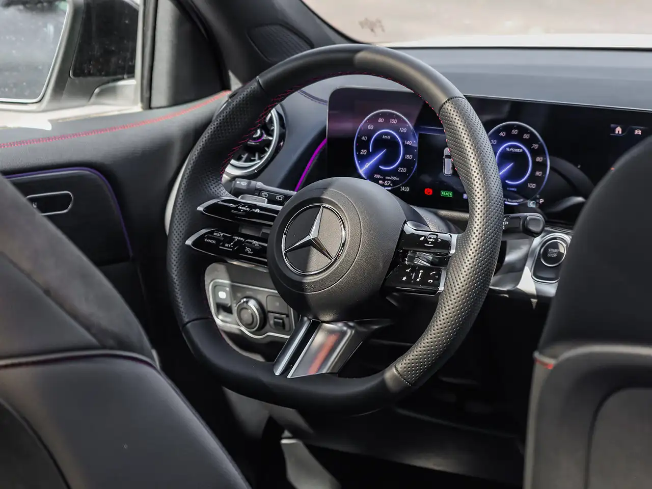 Mercedes-Benz EQB - Image 17