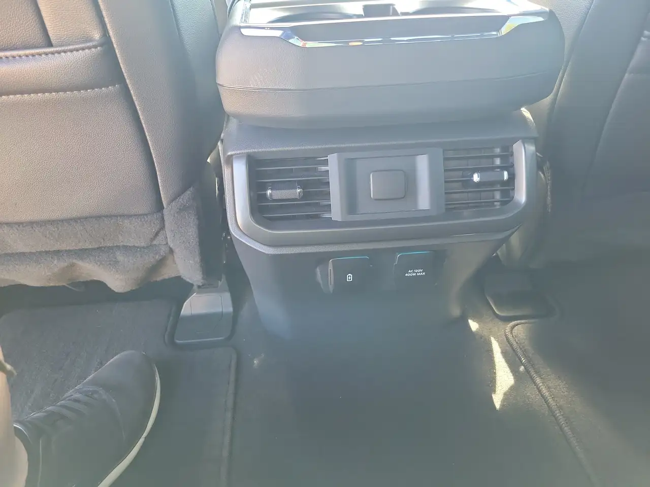 Ford F-150 - Image 17
