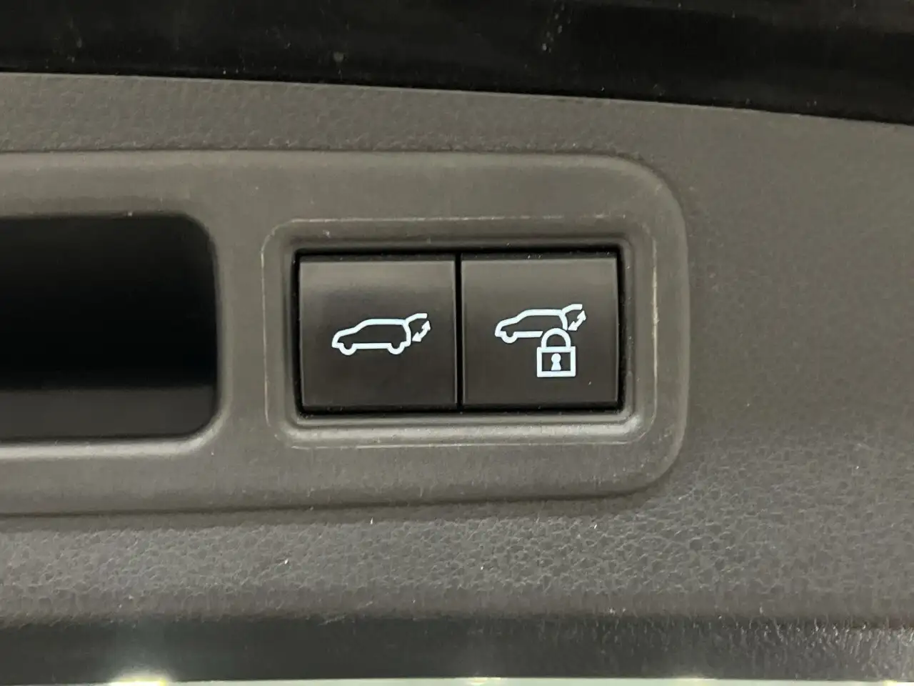 Lexus RX - Image 27
