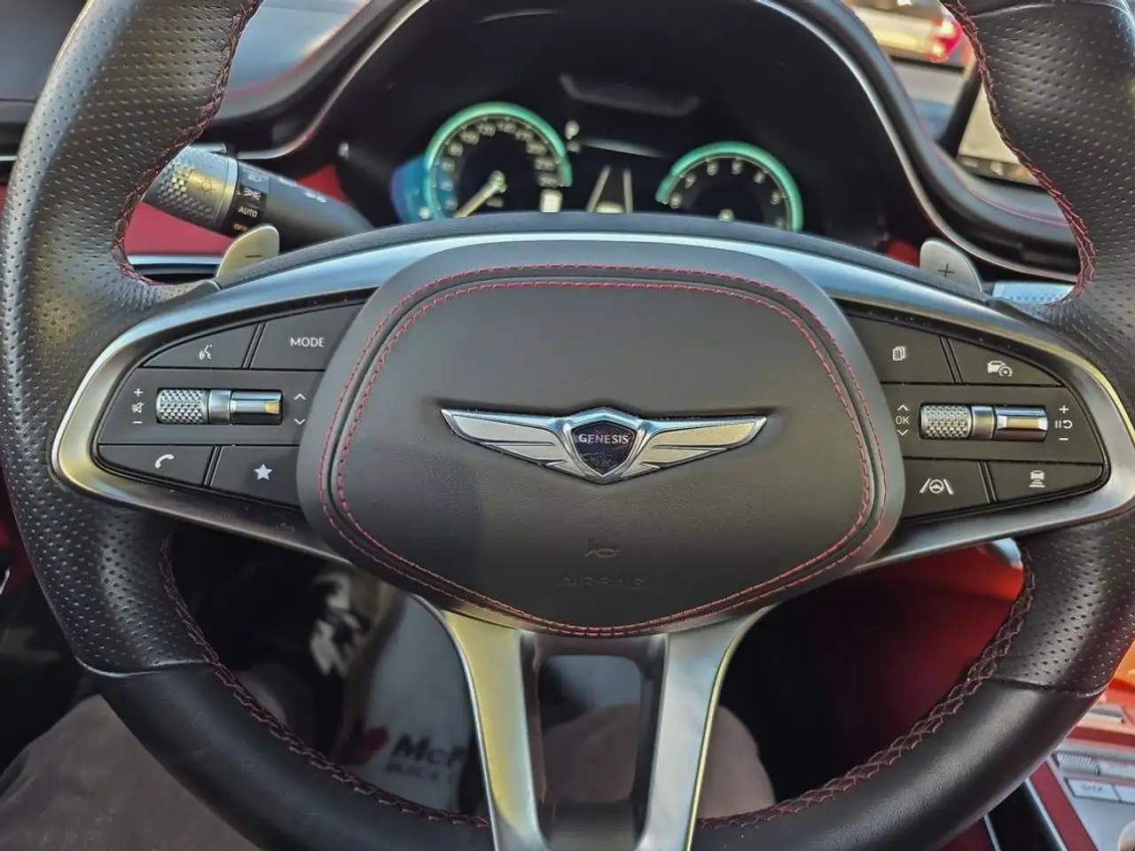 Genesis GV70 - Image 21