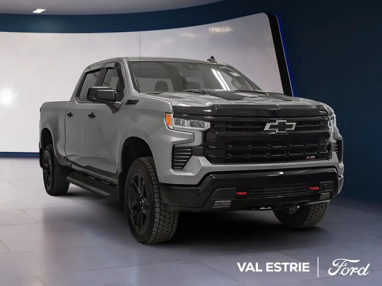 Chevrolet Silverado 1500 - Image 6