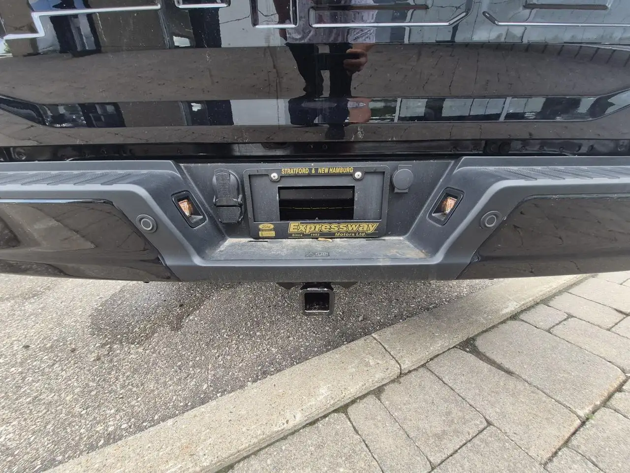 Ford F-150 - Image 9