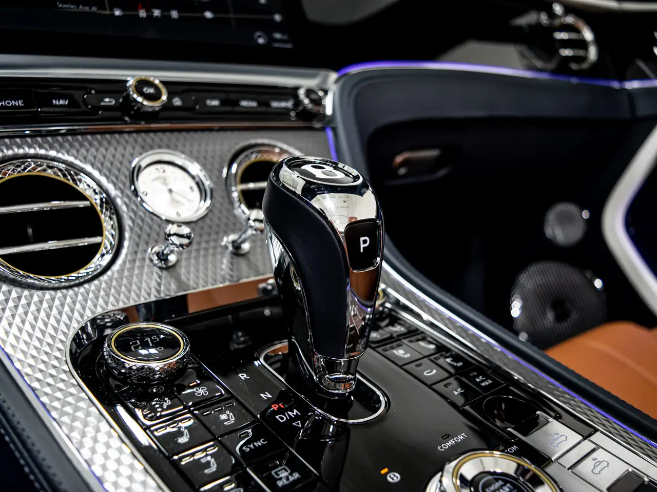 Bentley Continental - Image 26