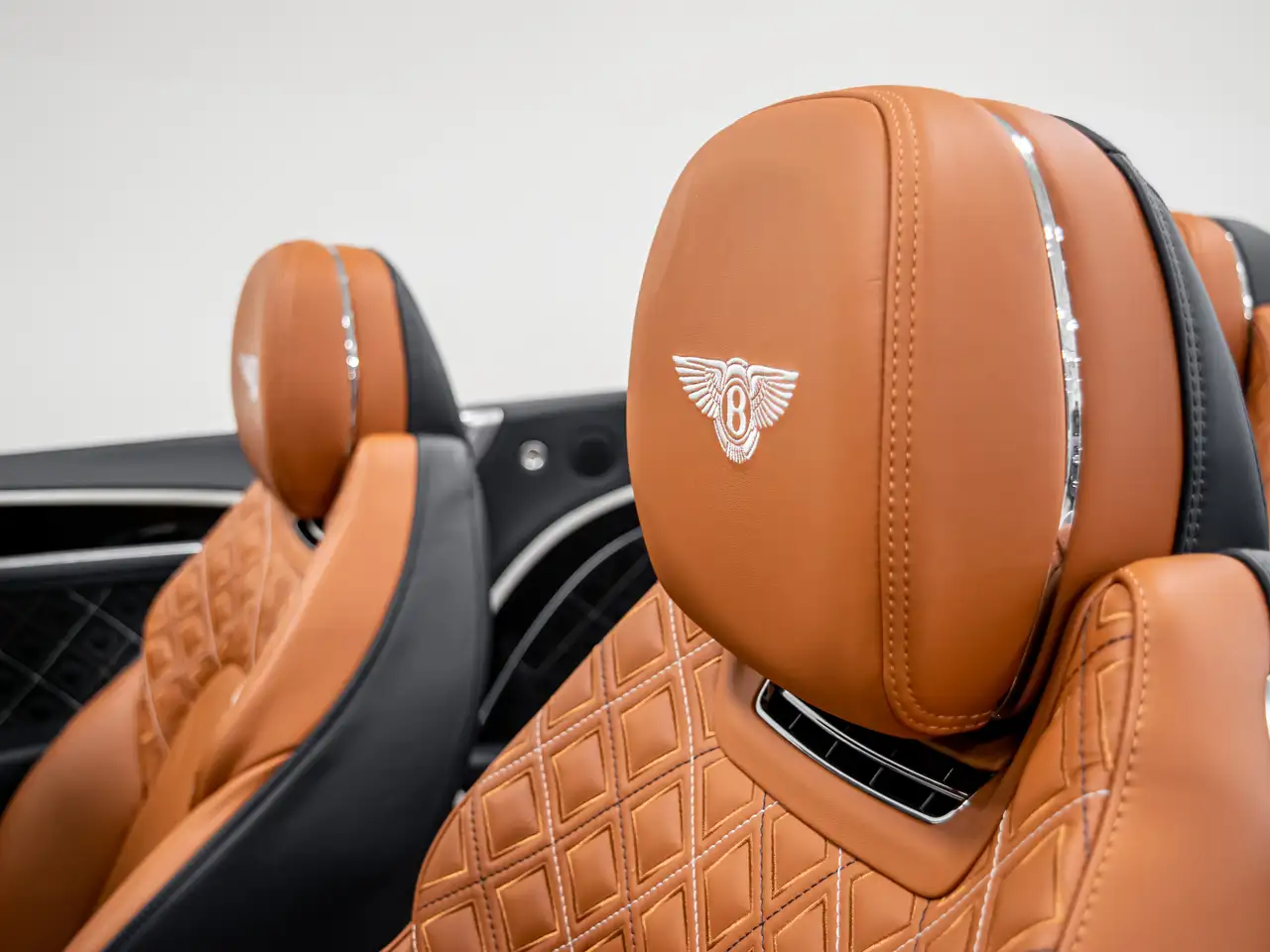 Bentley Continental - Image 14
