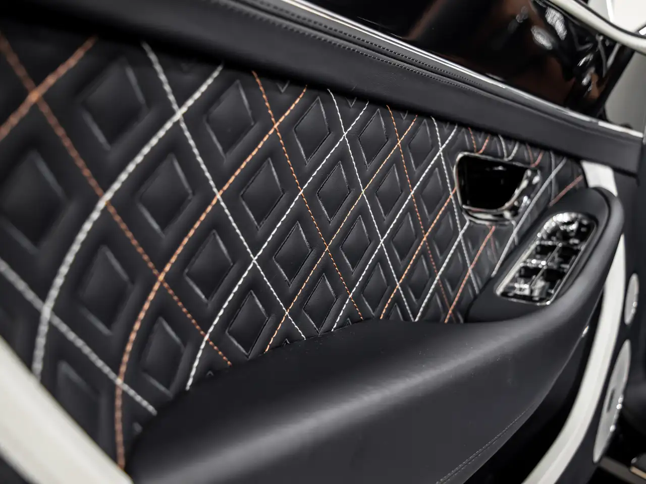 Bentley Continental - Image 15