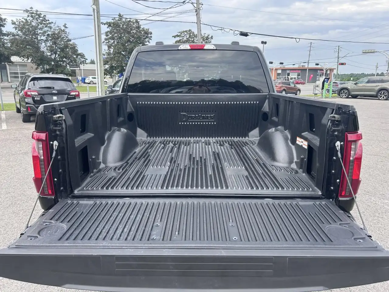 Ford F-150 - Image 9