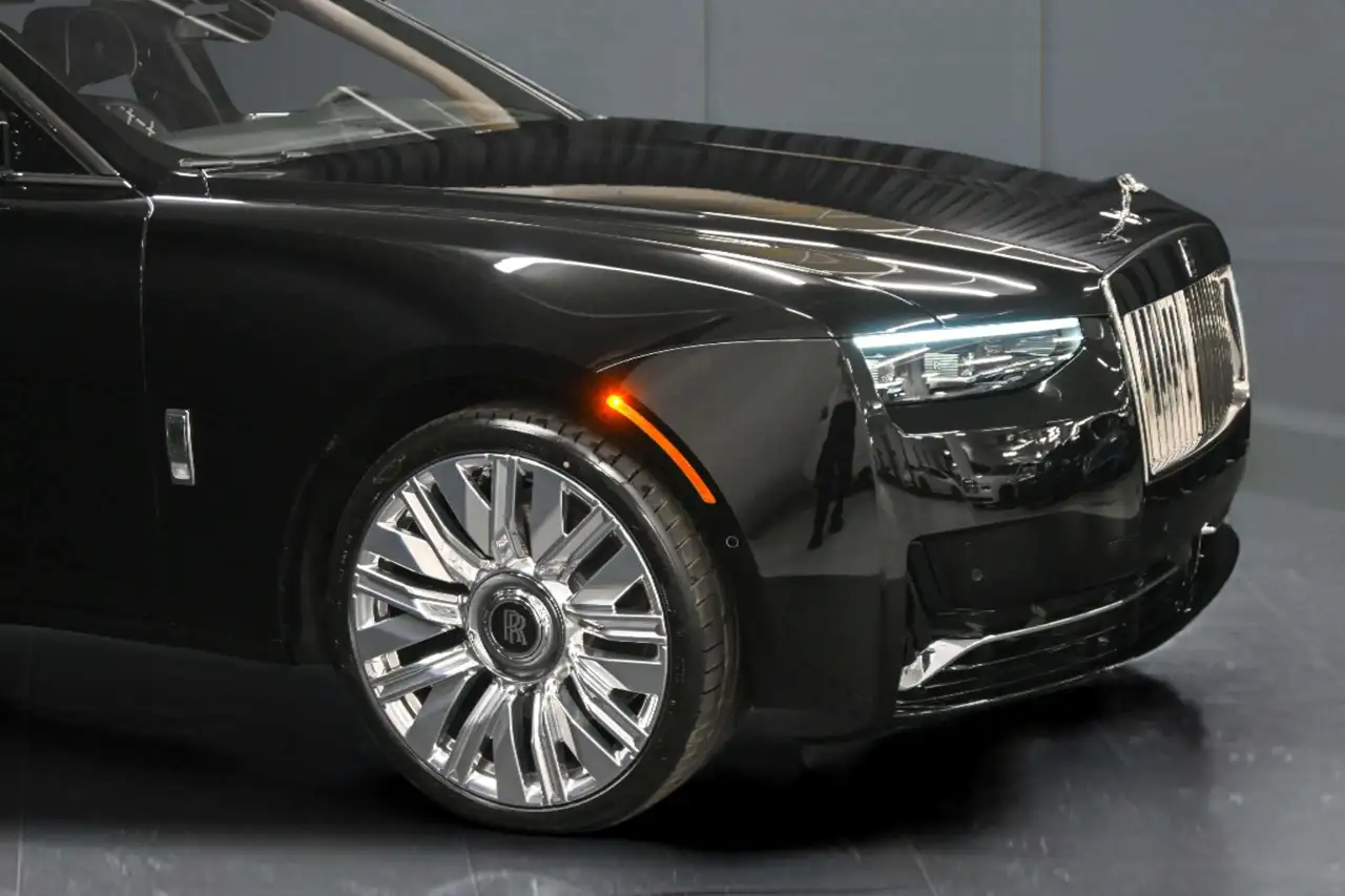 Rolls-Royce Ghost - Image 14