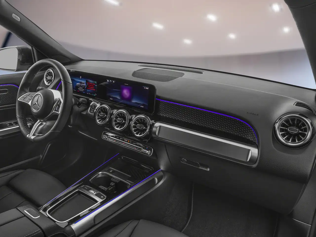 Mercedes-Benz GLB - Image 11
