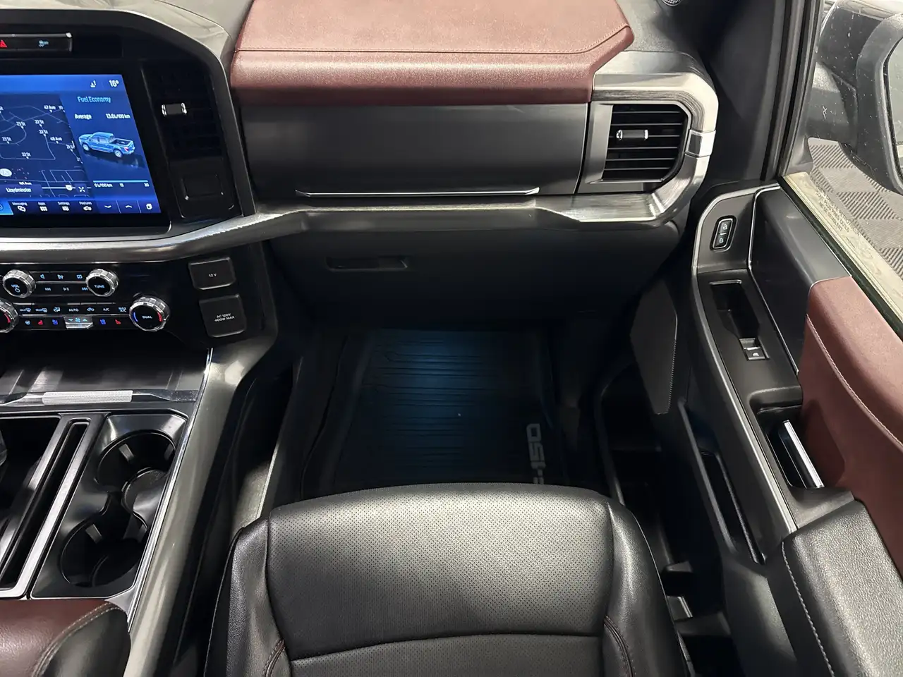 Ford F-150 - Image 37