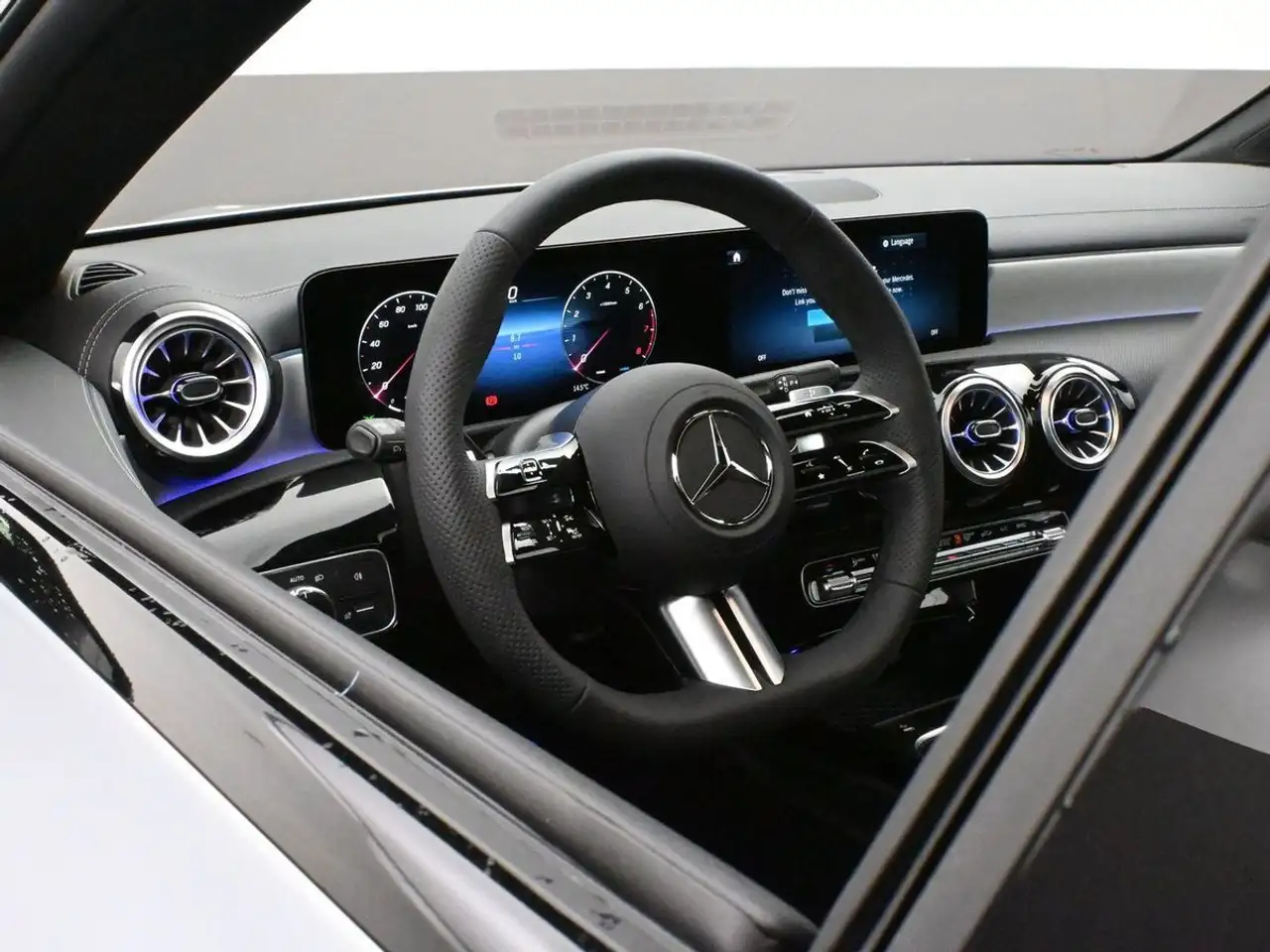 Mercedes-Benz CLA - Image 6