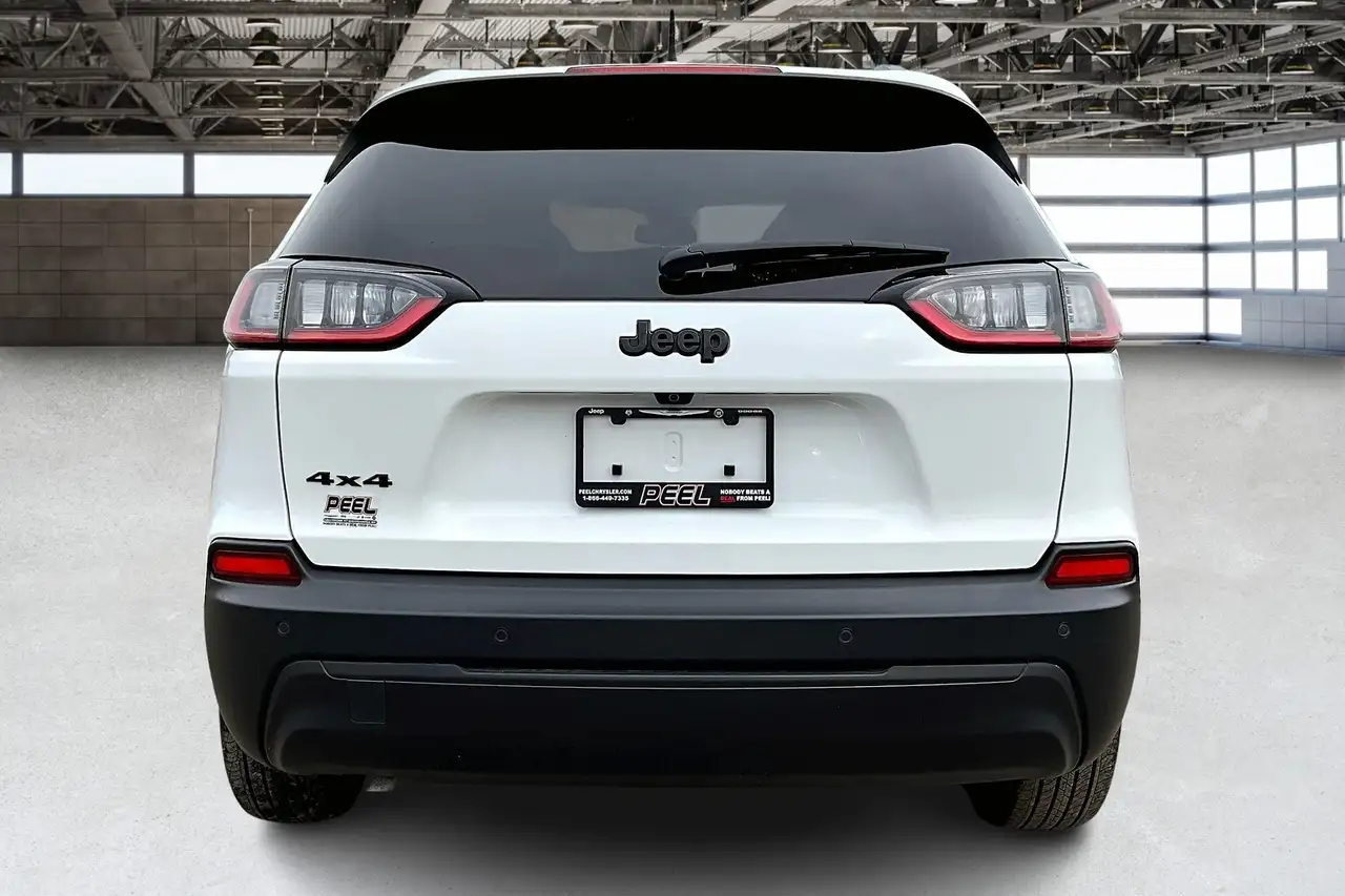 Jeep Cherokee - Image 4