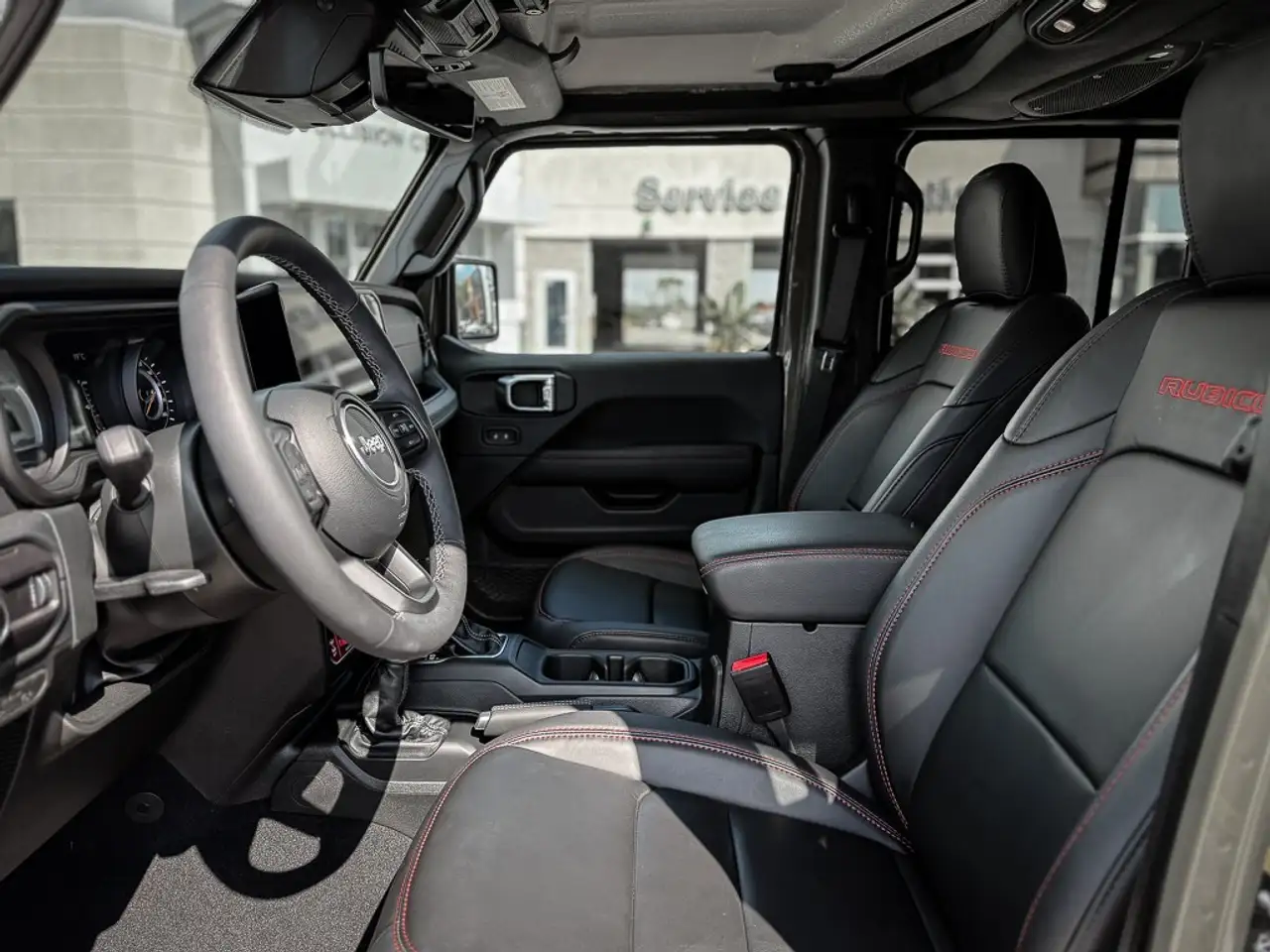 Jeep Wrangler - Image 11