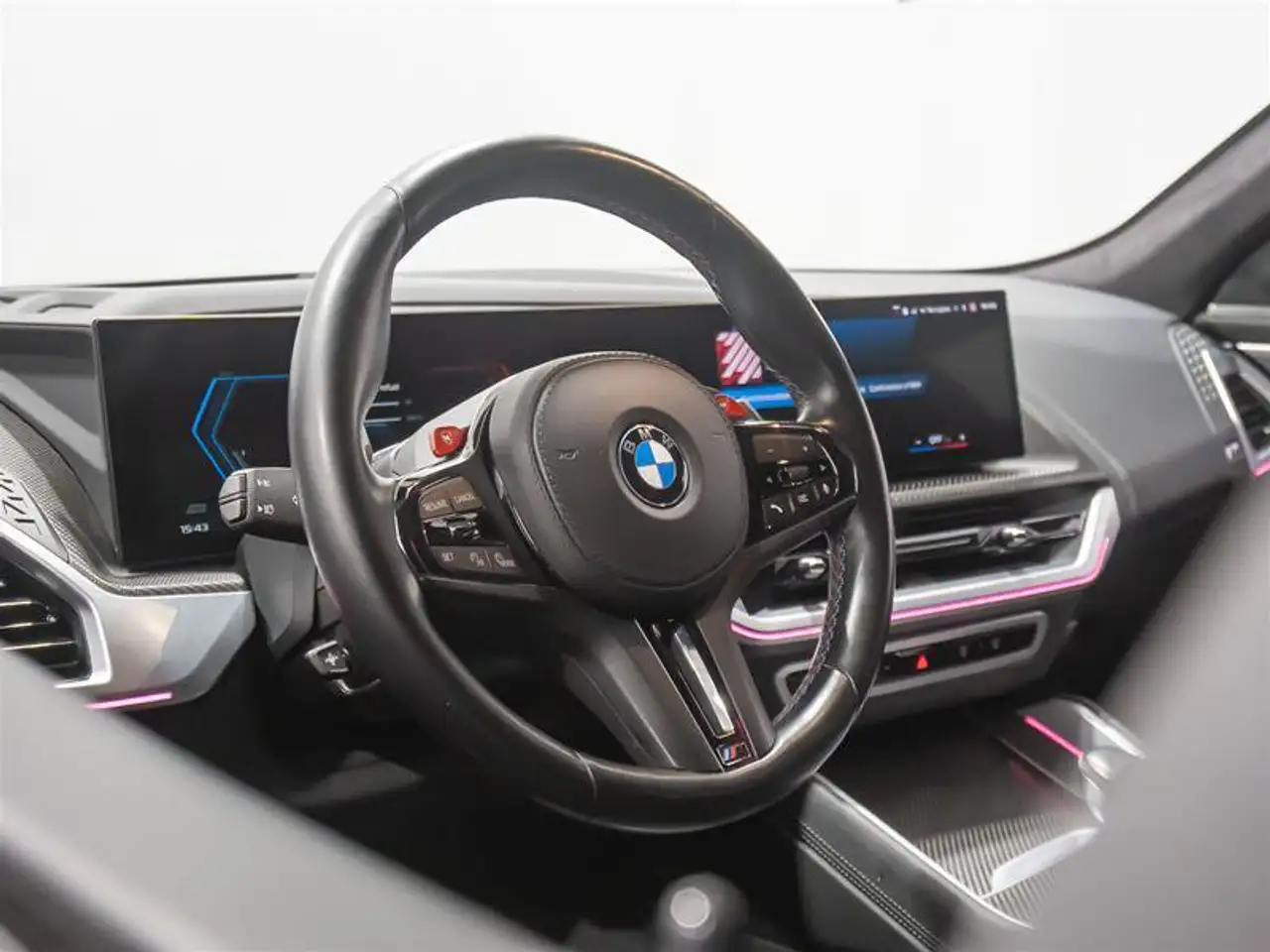 BMW XM - Image 7