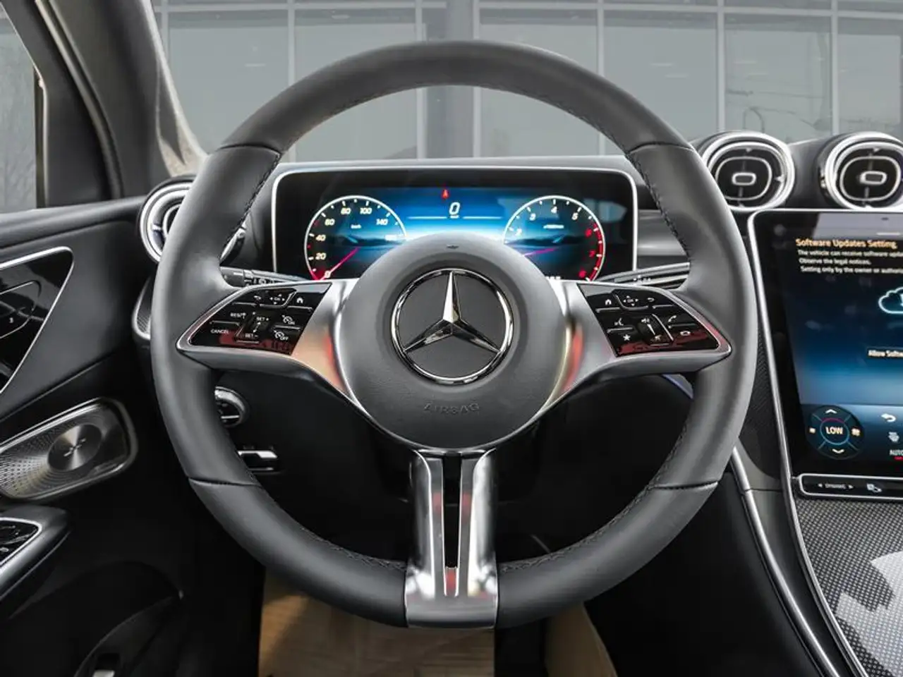 Mercedes-Benz GLC - Image 10