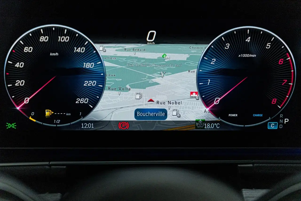 Mercedes-Benz GLE - Image 9
