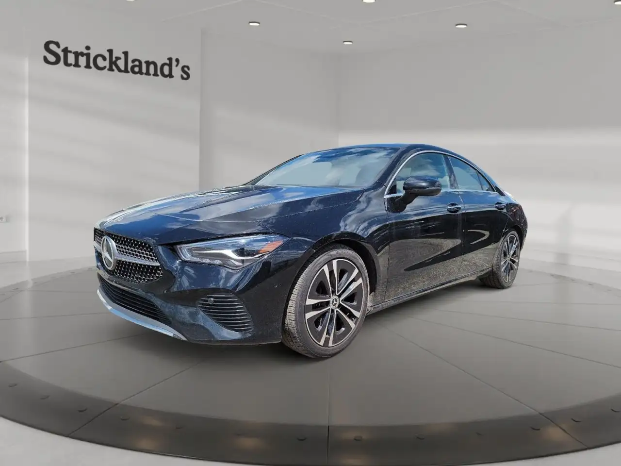 Mercedes-Benz CLA - Image 1