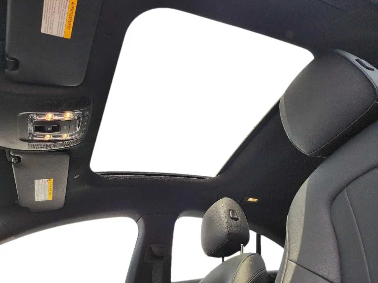 Mercedes-Benz CLA - Image 17