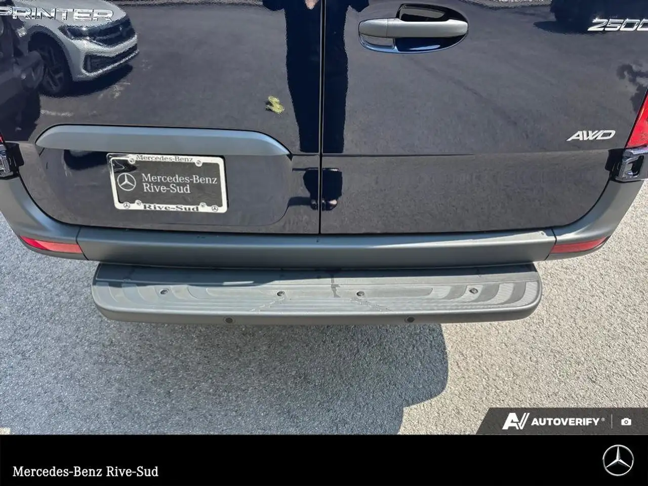 Mercedes-Benz Sprinter - Image 25