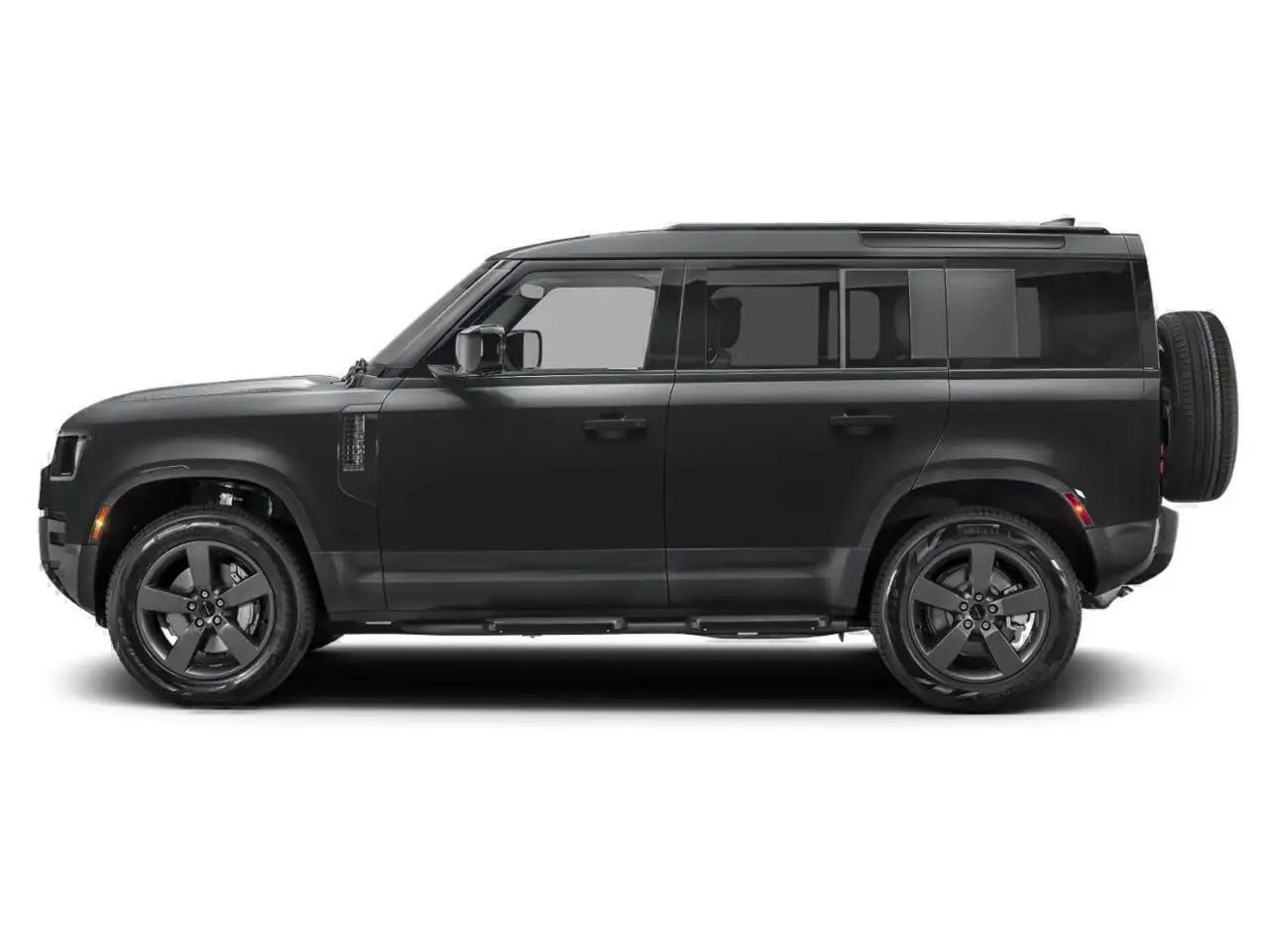 Land Rover Defender - Image 10