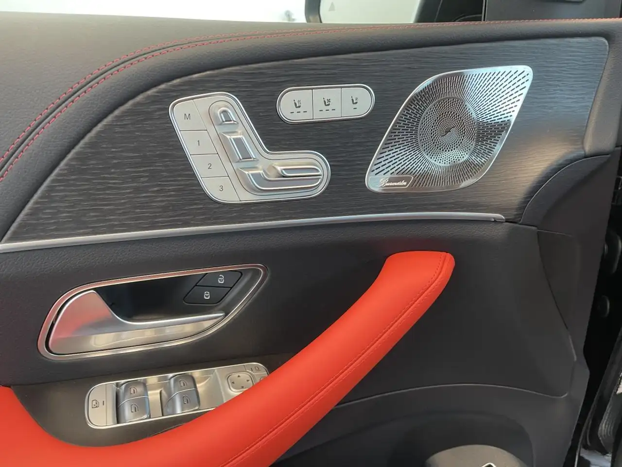 Mercedes-Benz GLE - Image 10