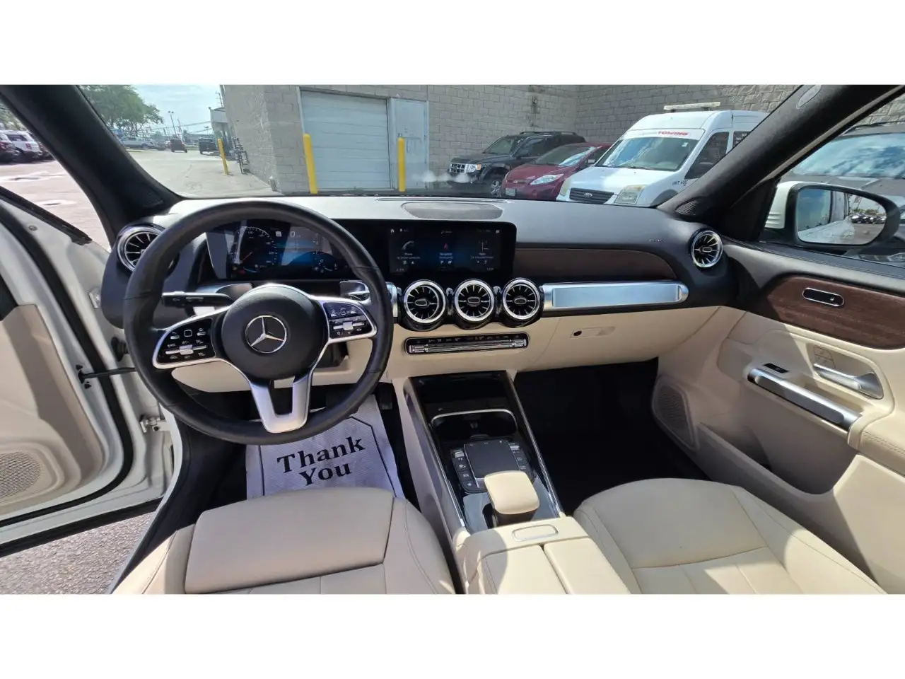 Mercedes-Benz GLB - Image 13