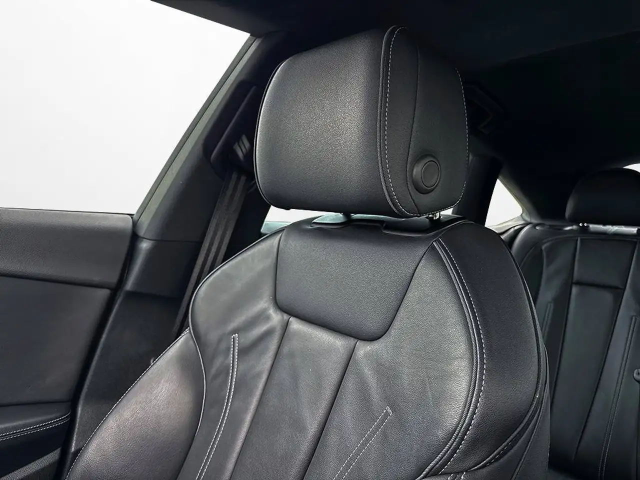Audi A5 - Image 24