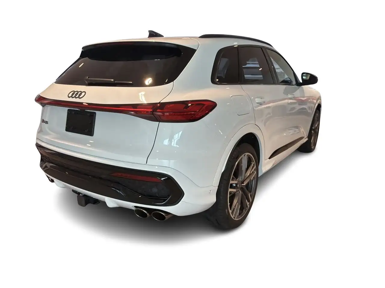 Audi SQ5 - Image 14