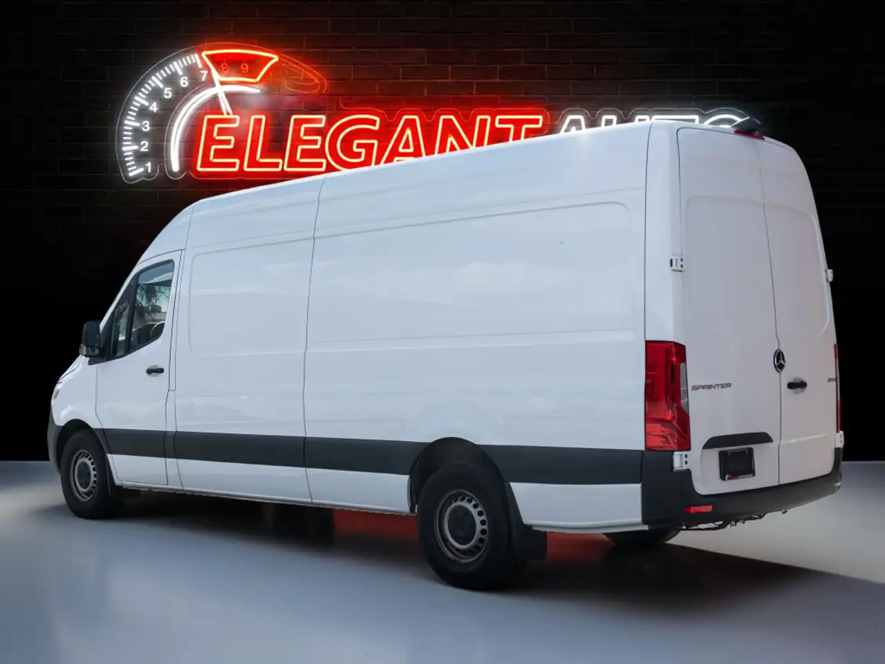 Mercedes-Benz Sprinter - Image 6