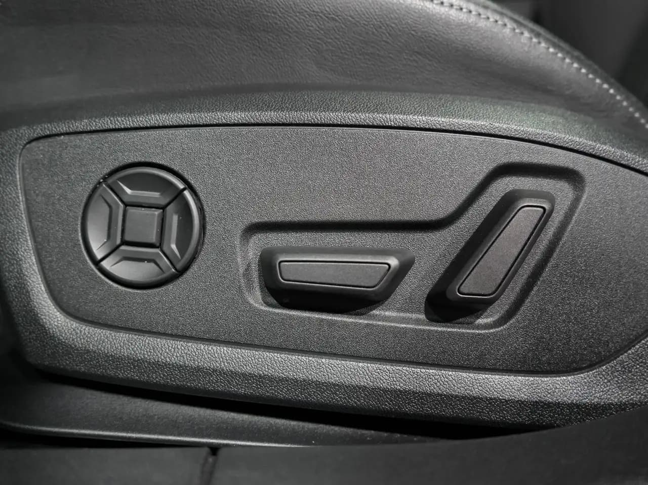 Audi S3 - Image 27