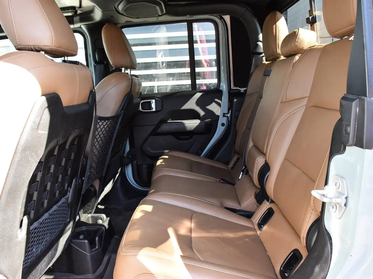 Jeep Gladiator - Image 15