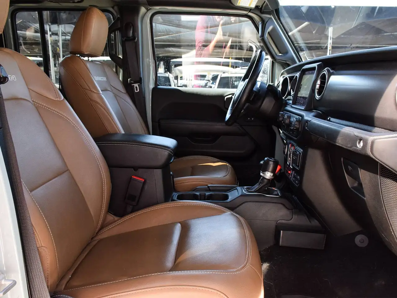 Jeep Gladiator - Image 23