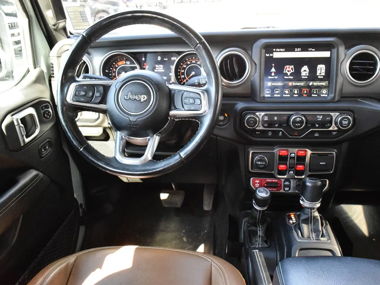 Jeep Gladiator - Image 16