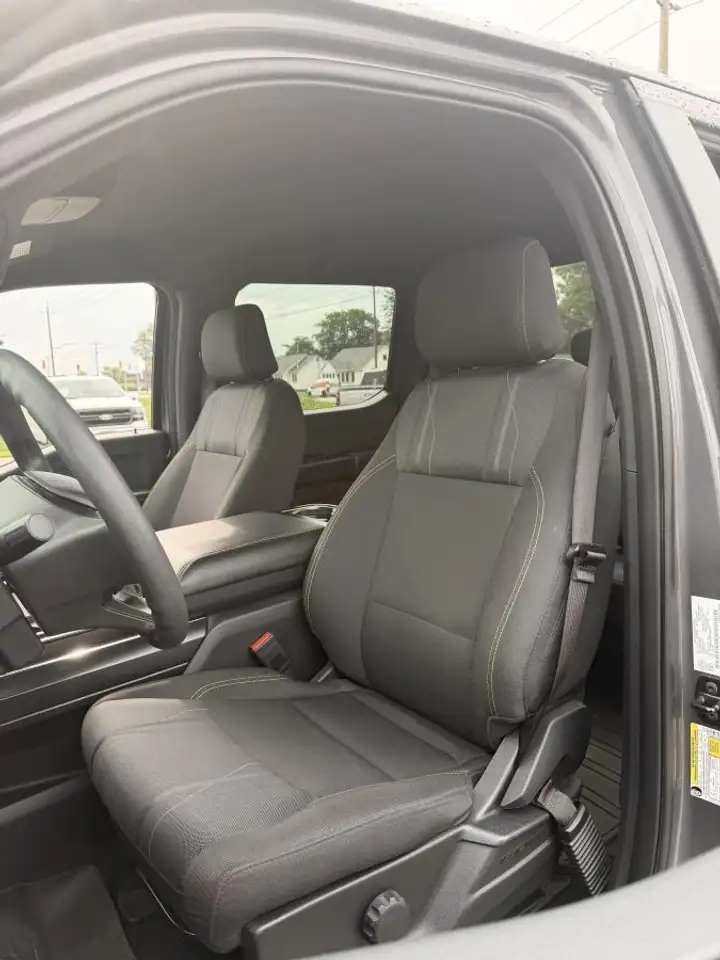 Ford F-150 - Image 9