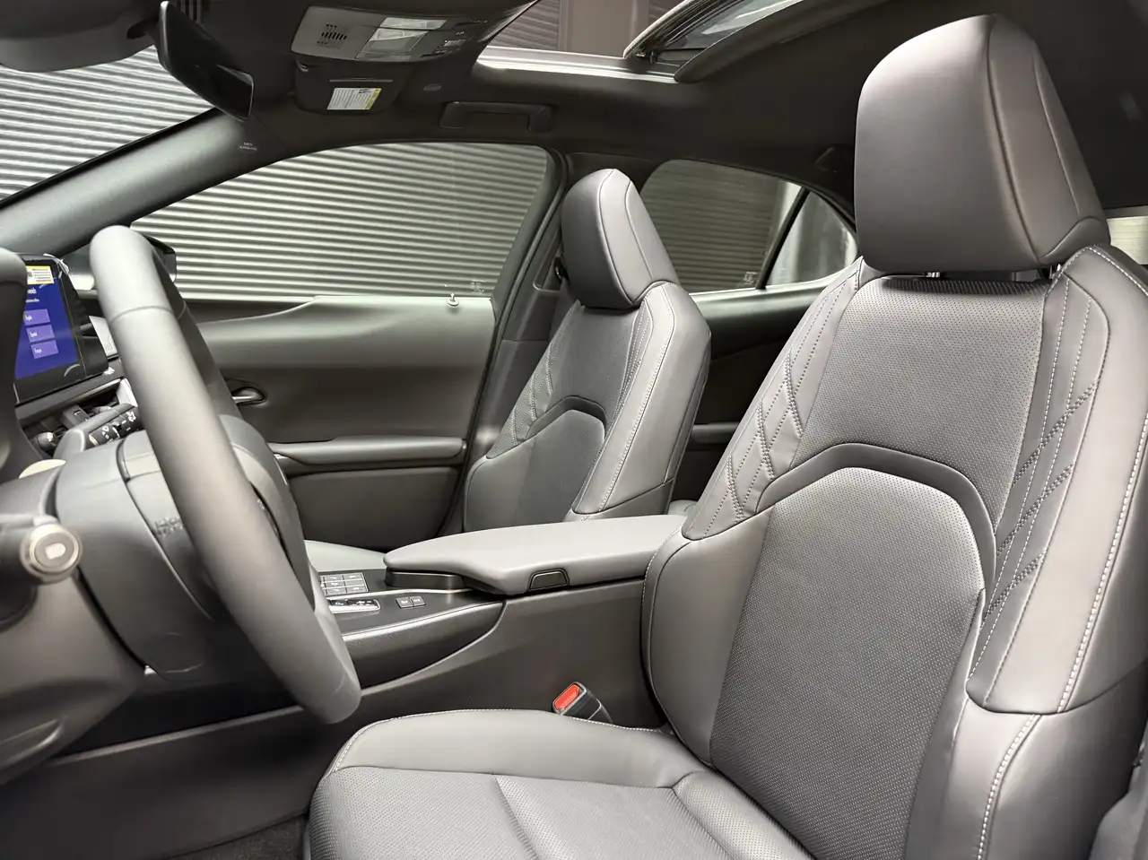 Lexus UX - Image 18
