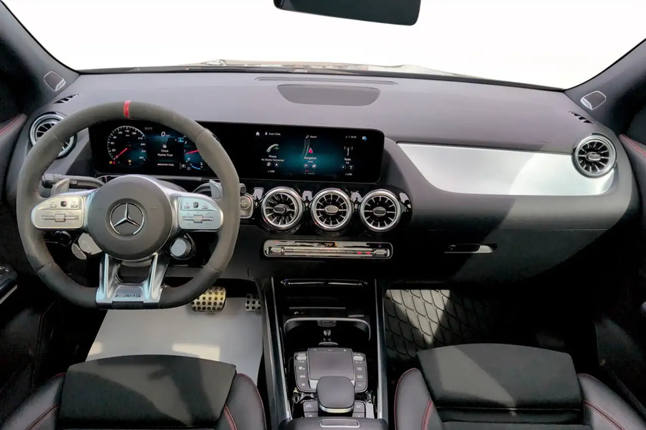 Mercedes-Benz GLA - Image 7