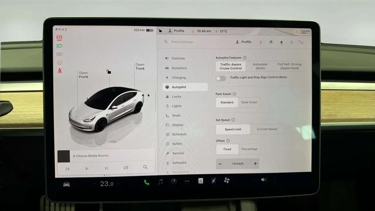 Tesla Model 3 - Image 20